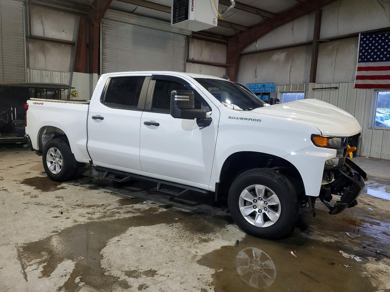 2020 CHEVROLET SILVERADO K1500 photo 4