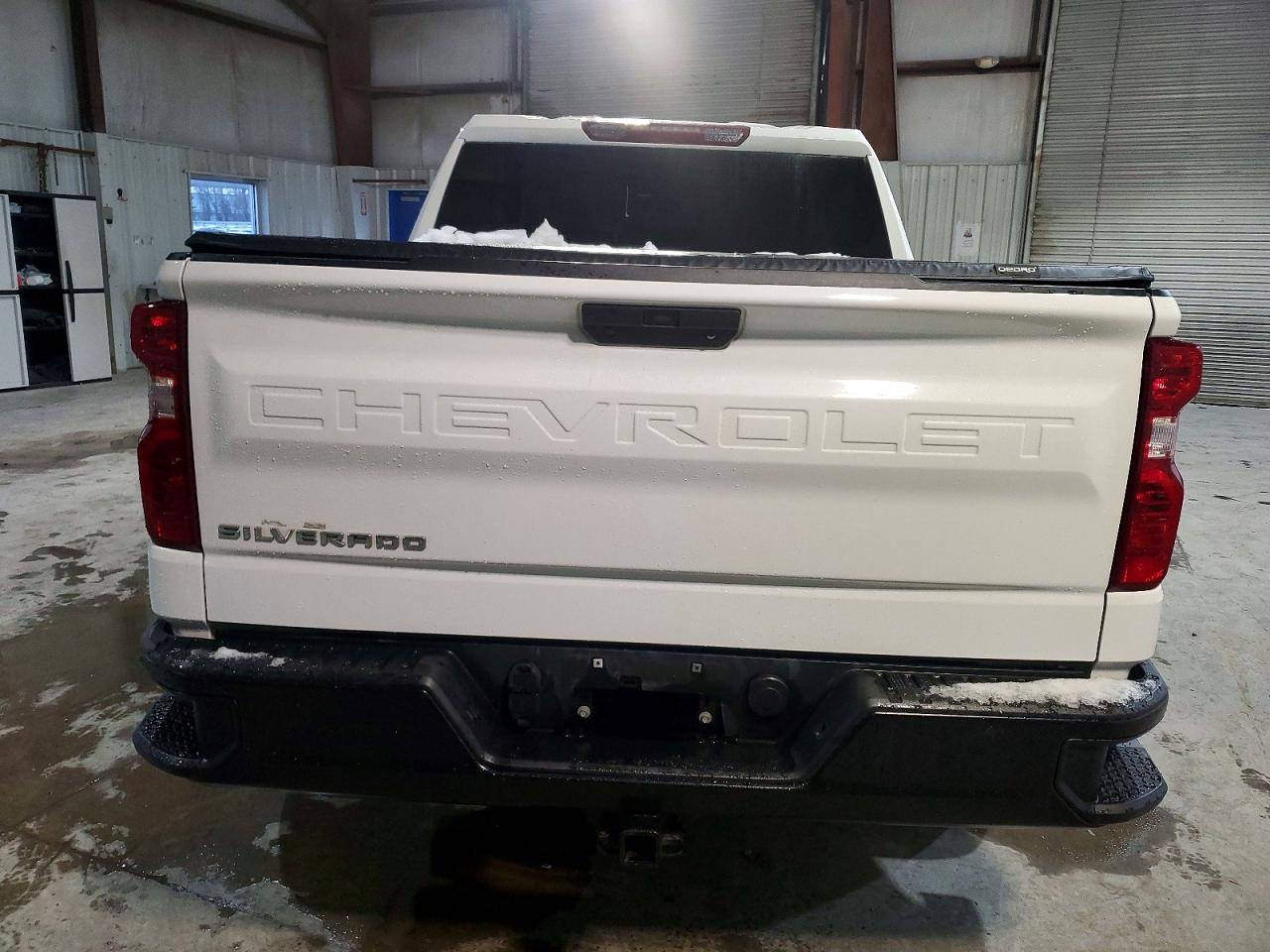 2020 CHEVROLET SILVERADO K1500 photo 6