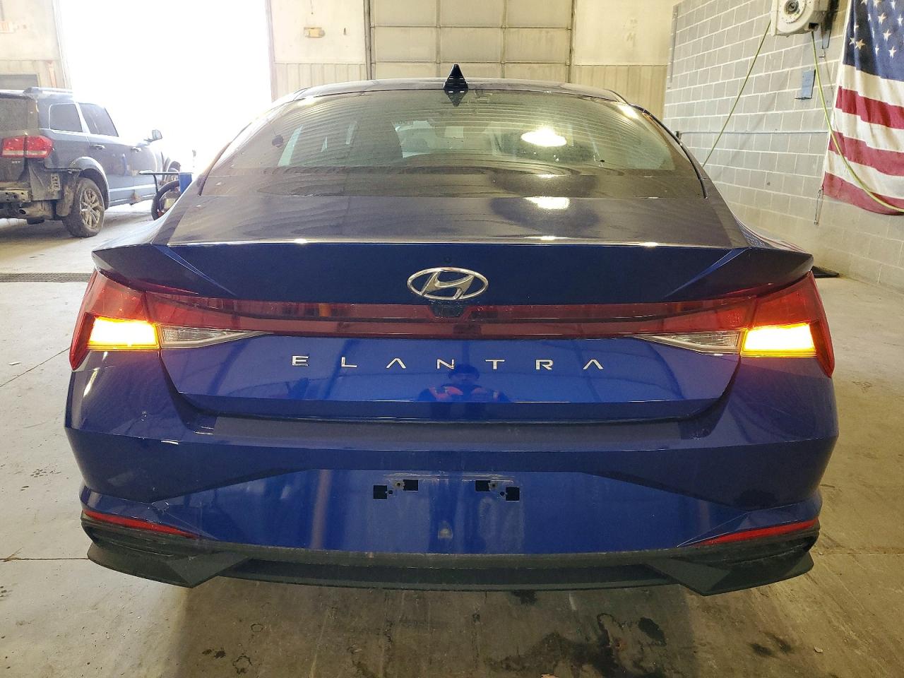 2023 HYUNDAI ELANTRA SEL photo 11