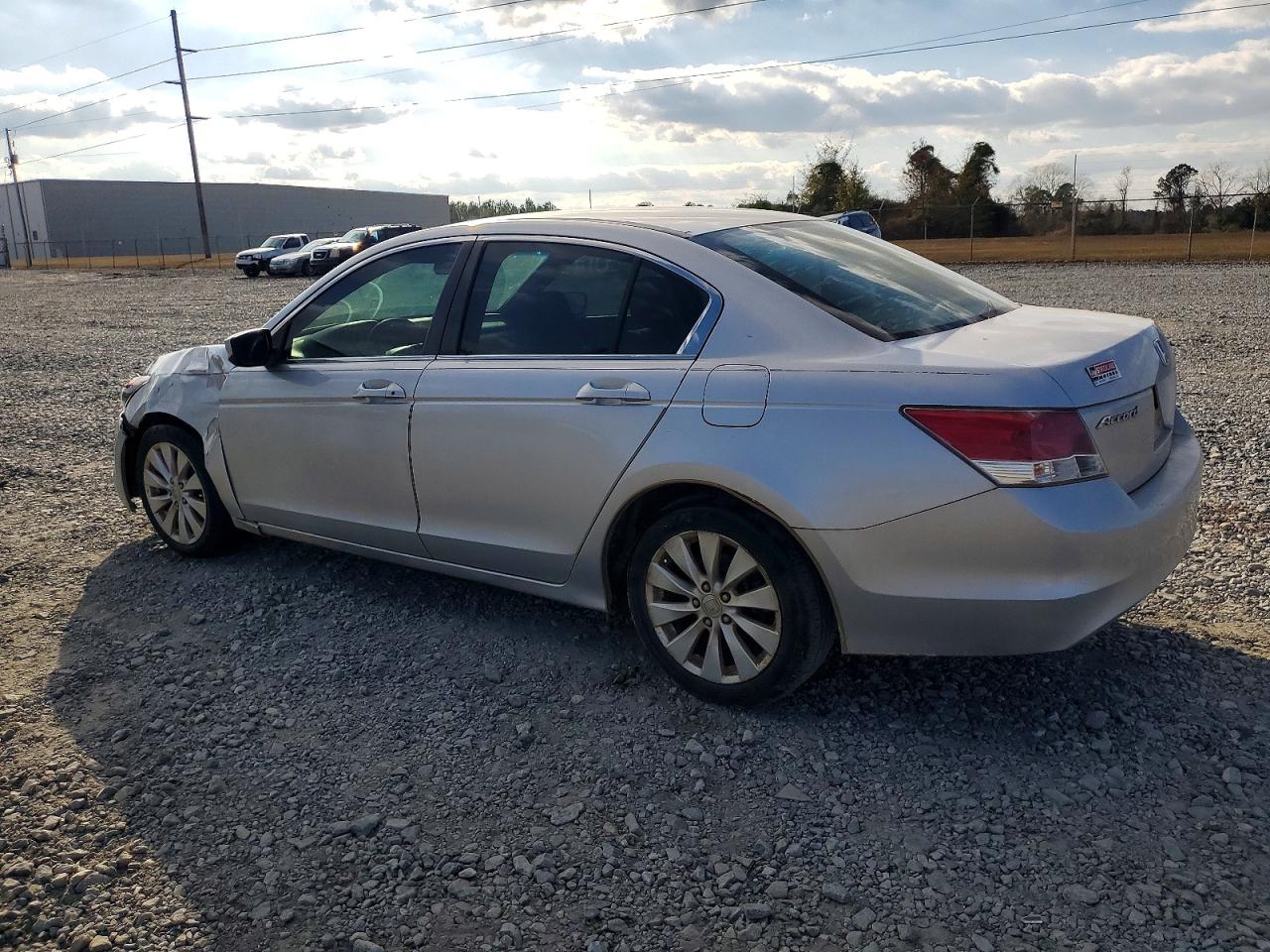 2008 HONDA ACCORD LX photo 2