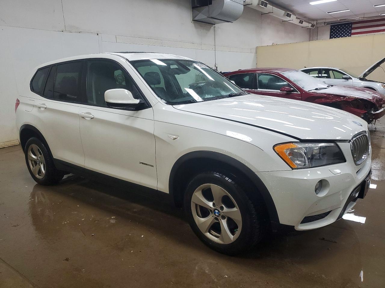 2011 BMW X3 XDRIVE28I photo 7