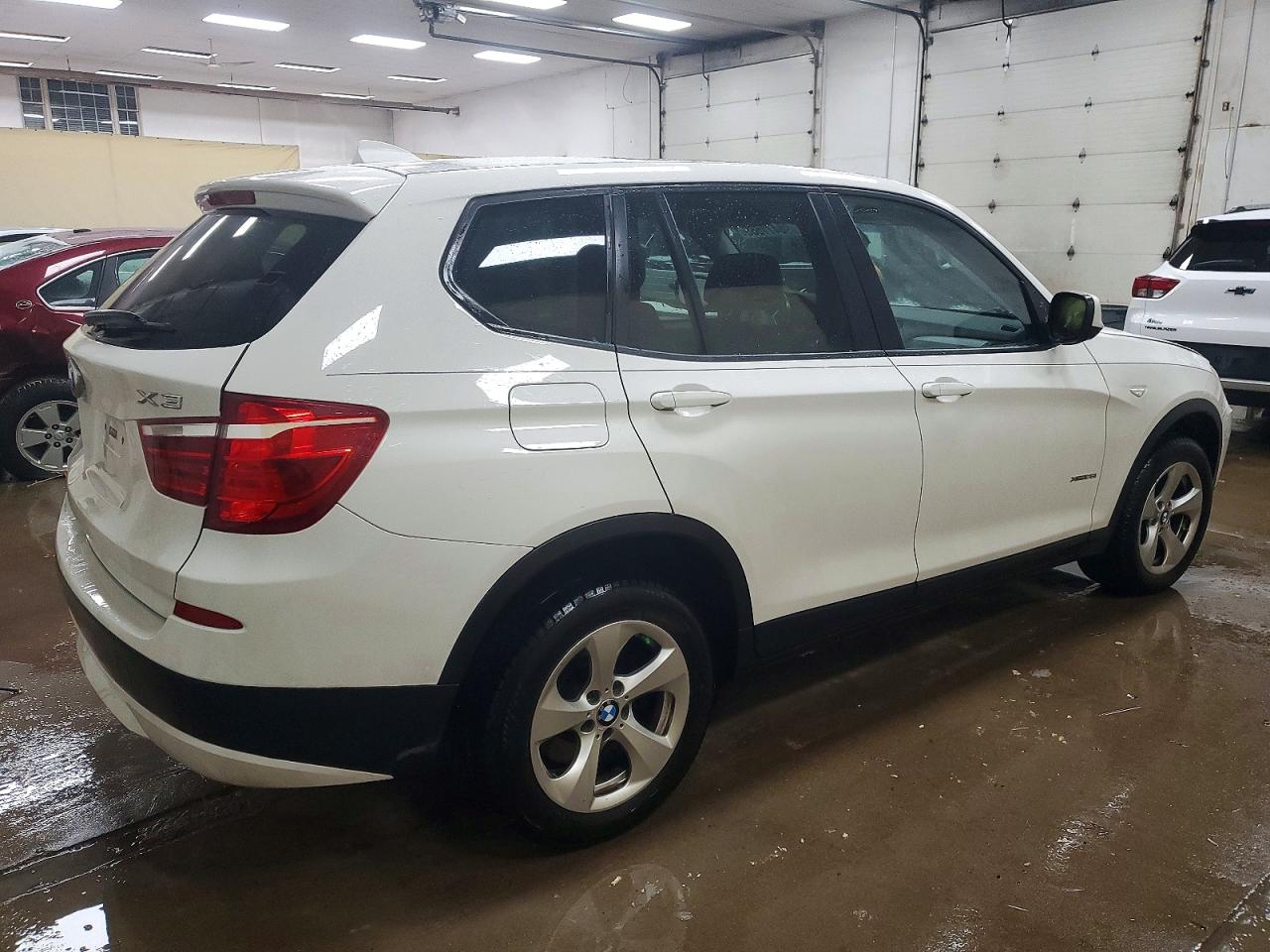 2011 BMW X3 XDRIVE28I photo 5