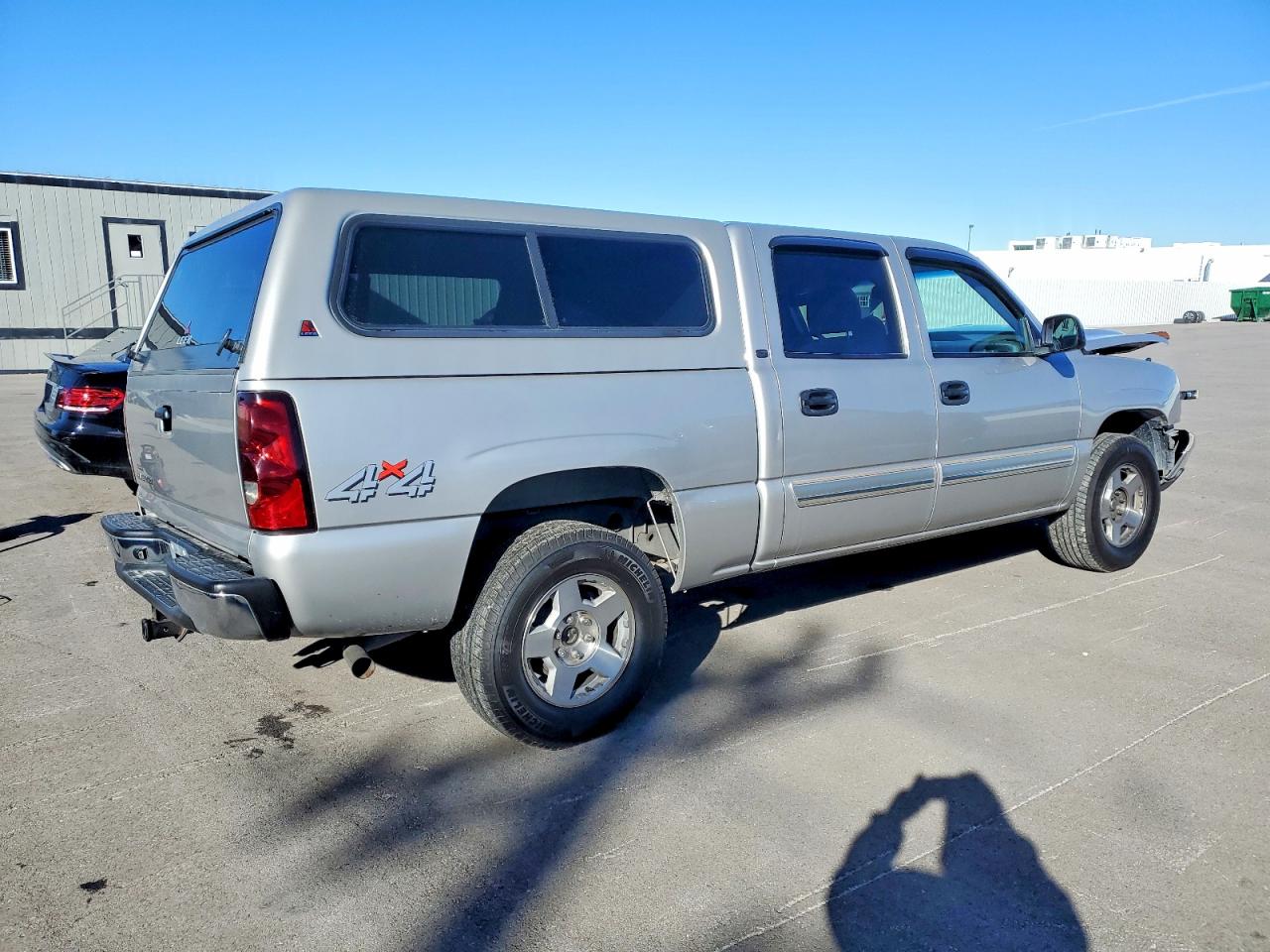 2007 CHEVROLET SILVERADO K1500 CLASSIC CREW CAB photo 3