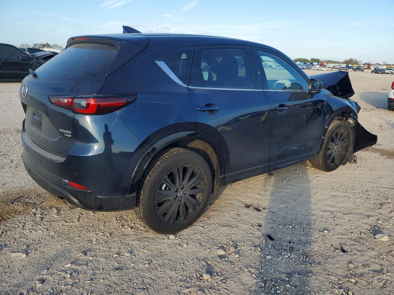 2025 MAZDA CX-5 PREMIUM photo 3