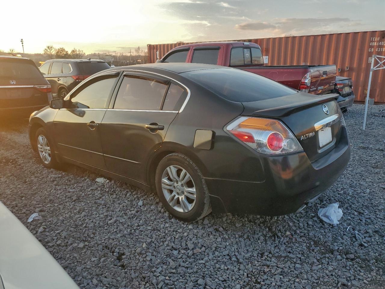 2012 NISSAN ALTIMA BASE photo 2