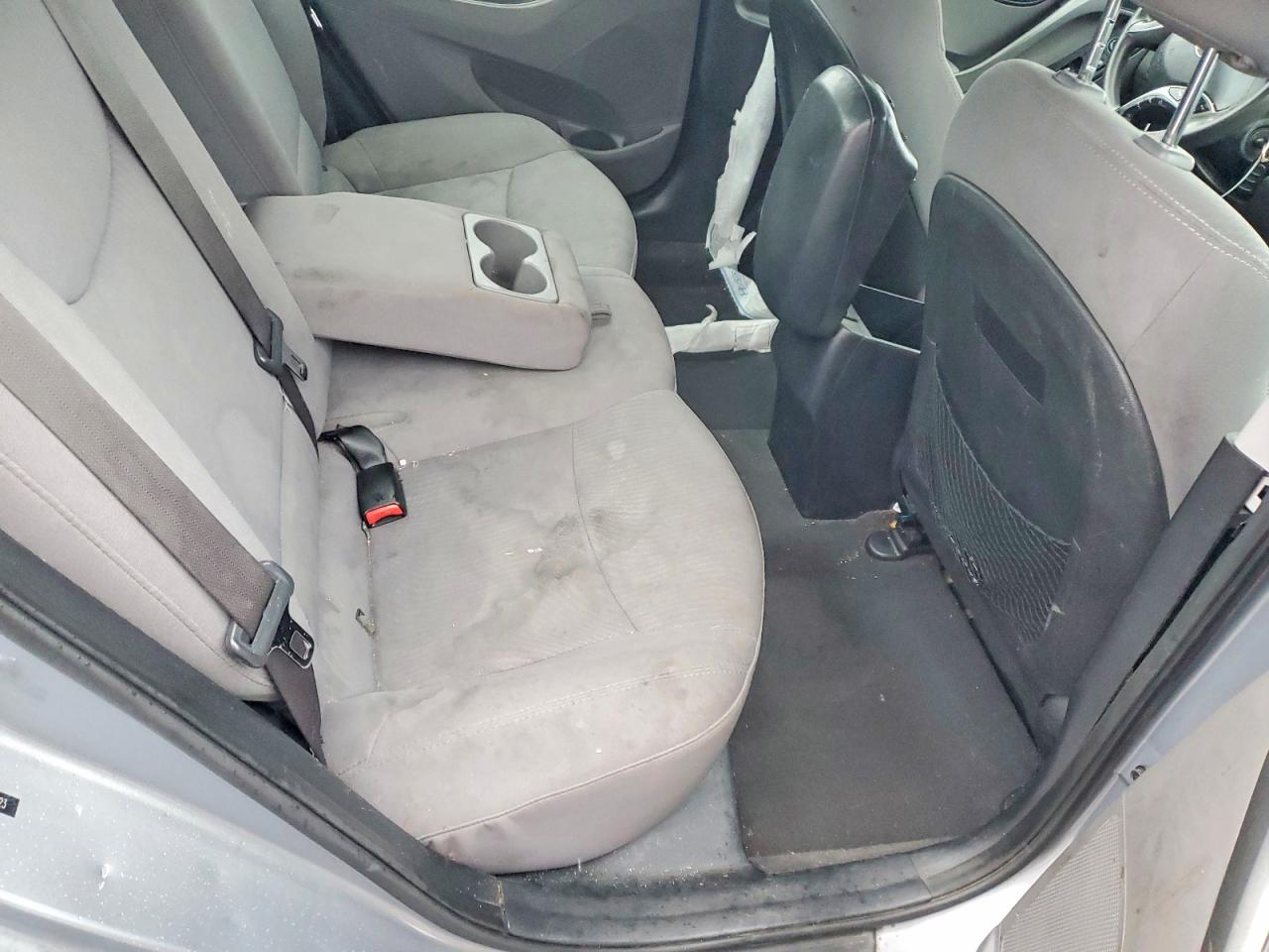 2015 HYUNDAI ELANTRA SE photo 10