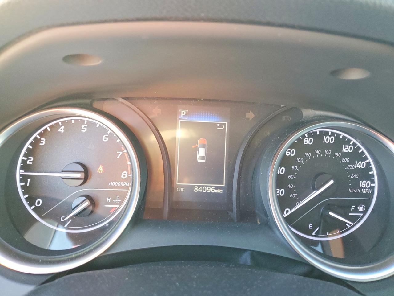 2018 TOYOTA CAMRY L photo 9