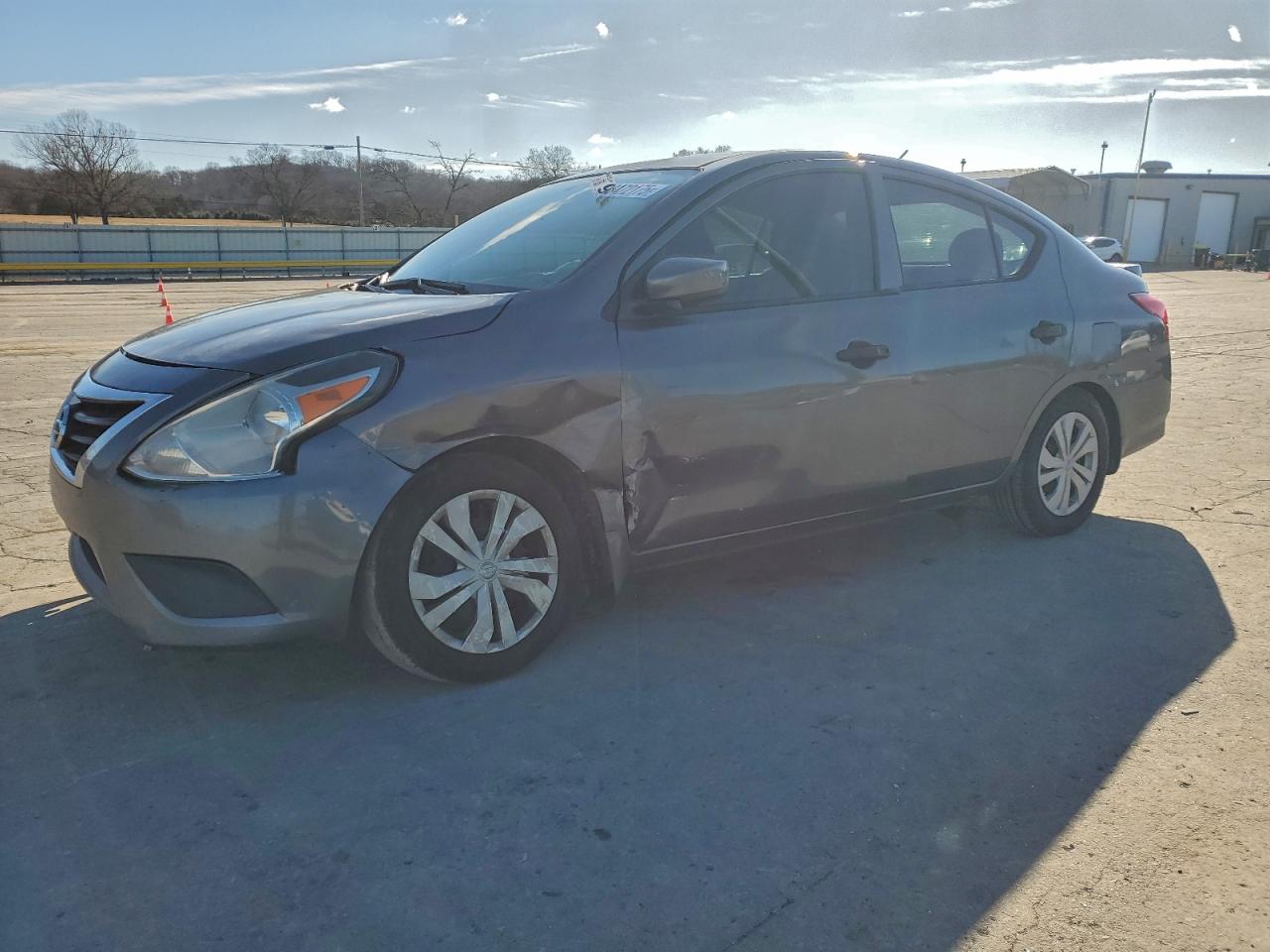 2019 NISSAN VERSA