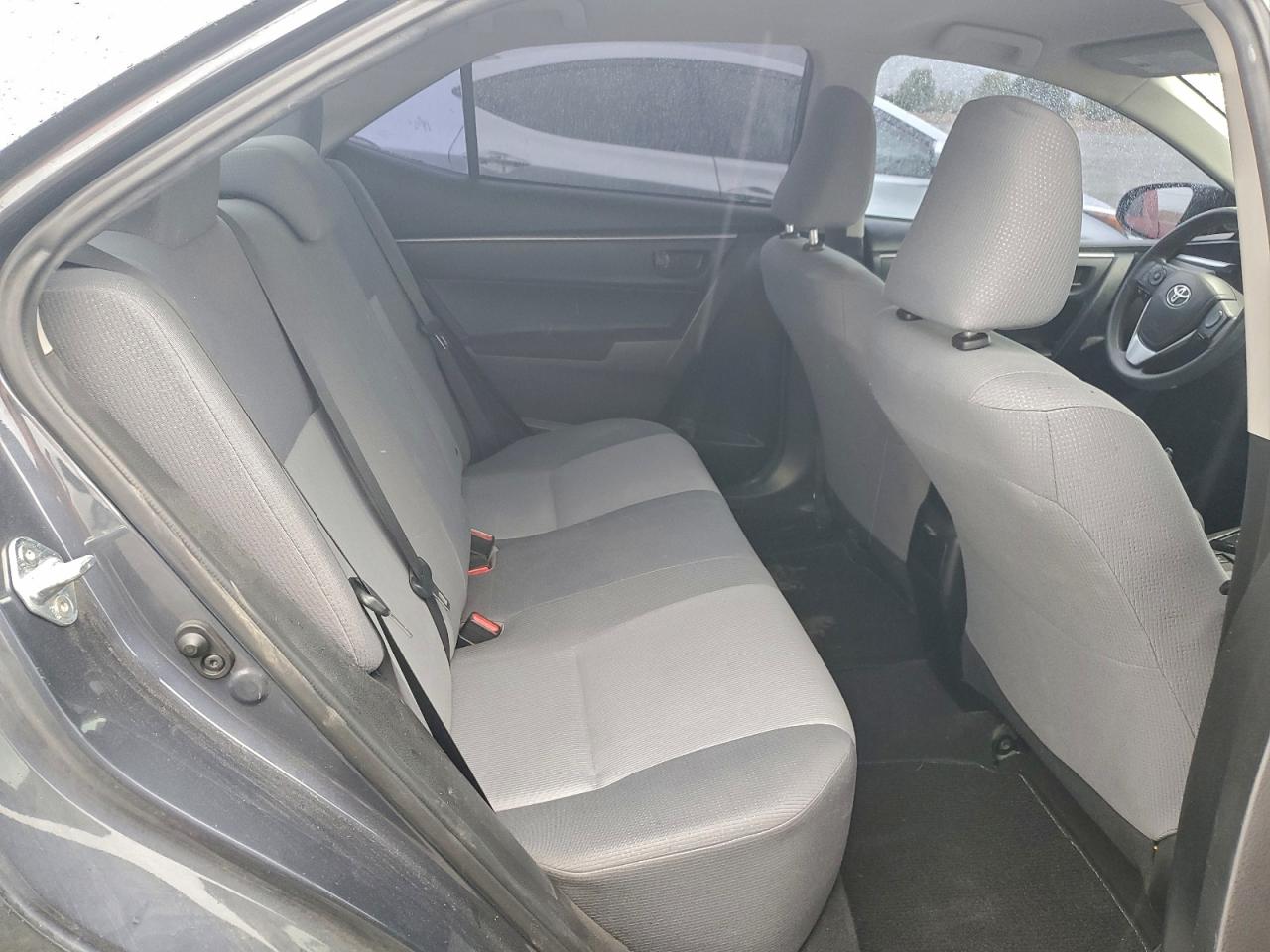 2016 TOYOTA COROLLA L photo 10