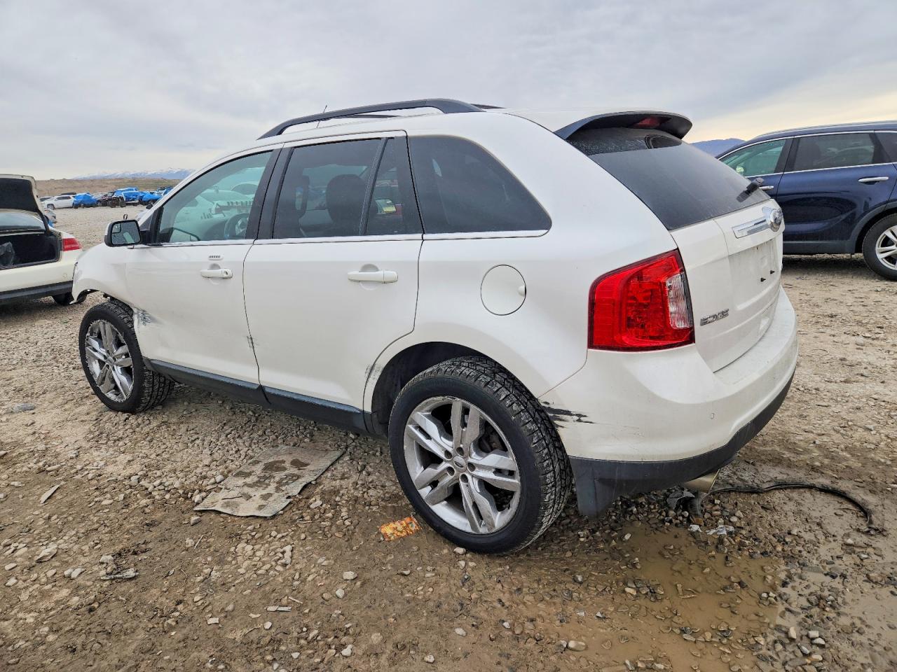 2013 FORD EDGE LIMITED photo 2