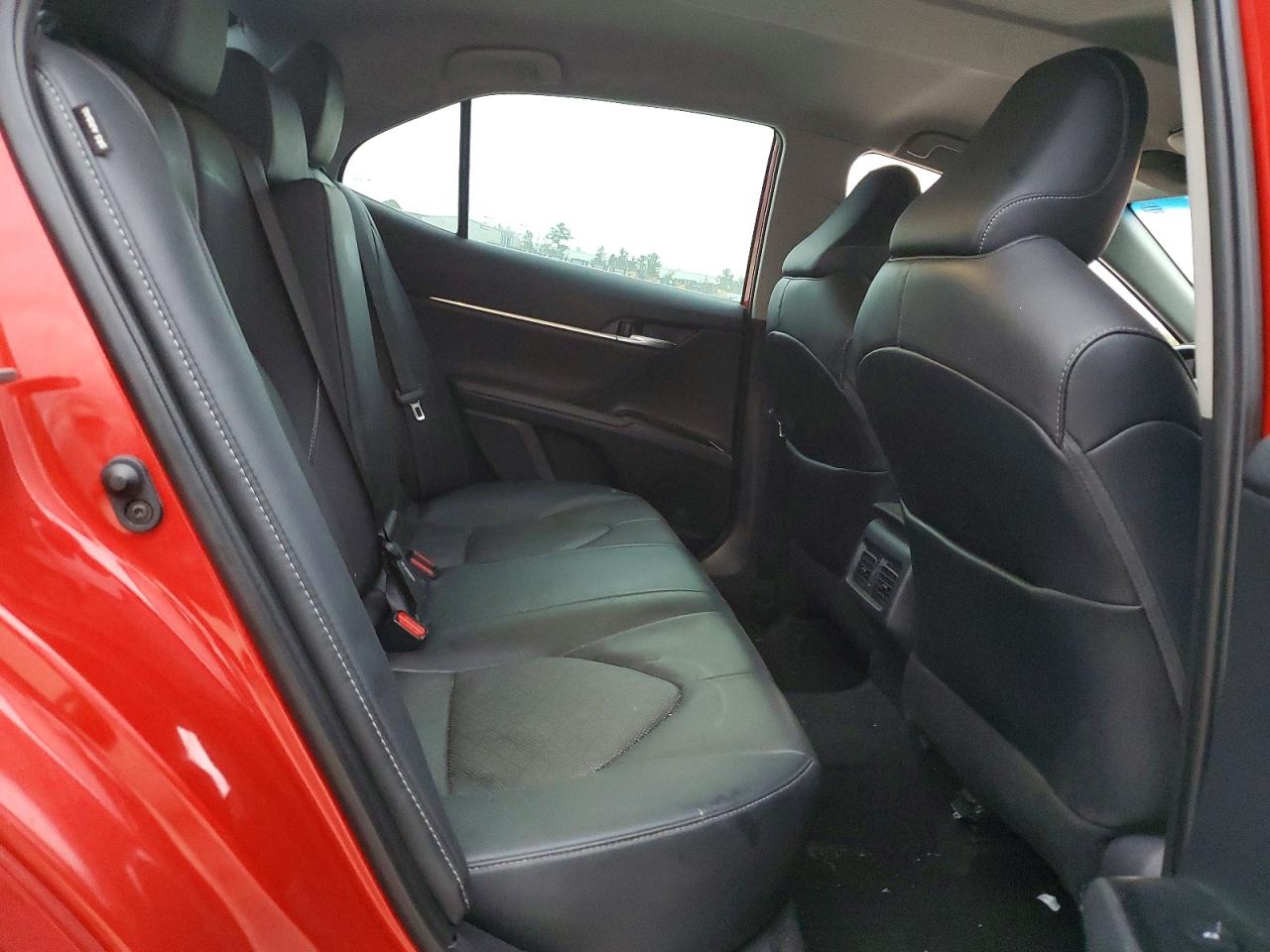 2020 TOYOTA CAMRY XSE photo 10