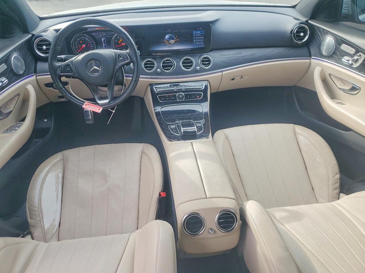 2017 MERCEDES-BENZ E 300 photo 15