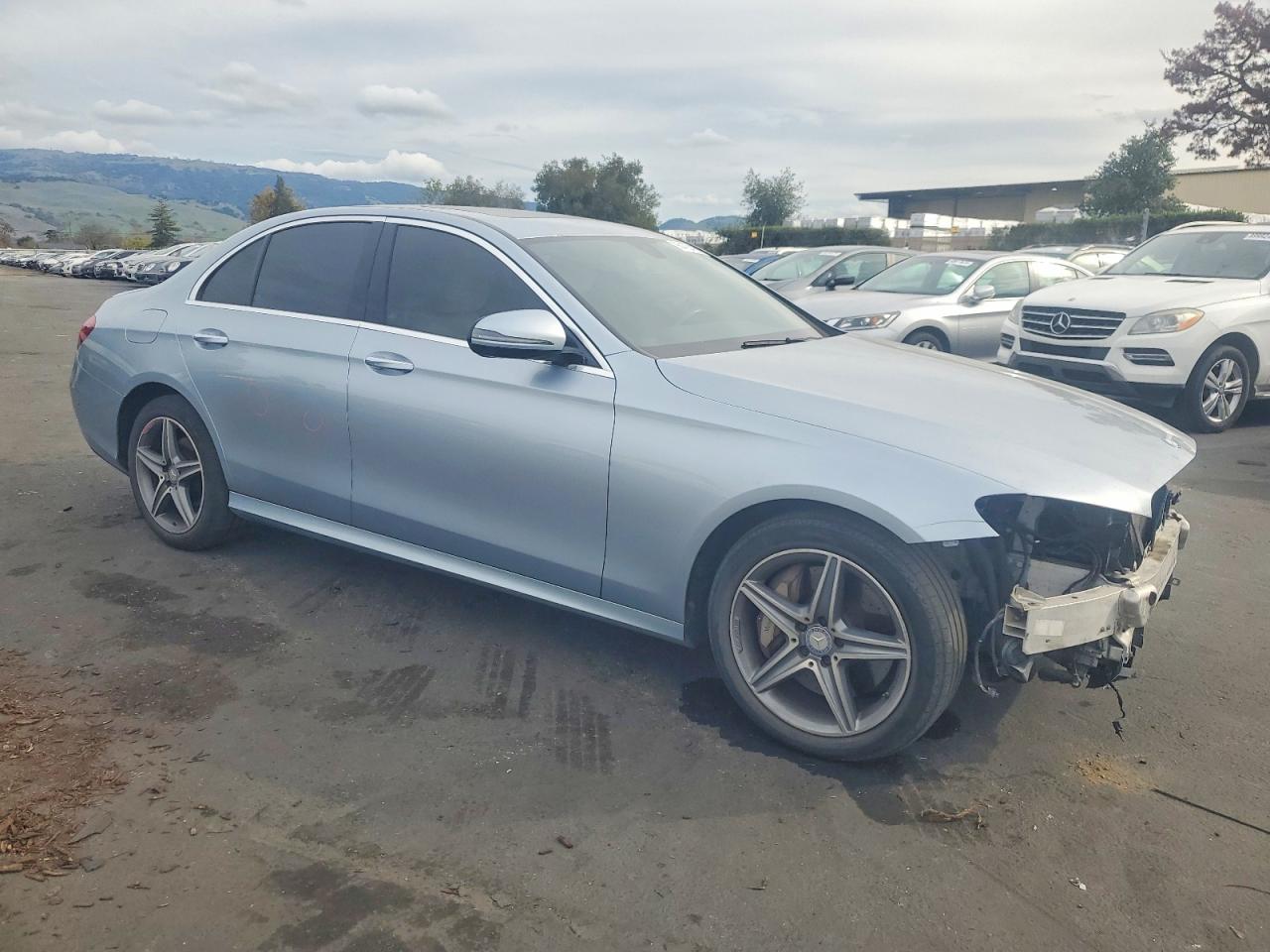 2017 MERCEDES-BENZ E 300 photo 7