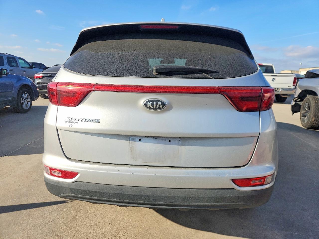 2018 KIA SPORTAGE LX photo 6