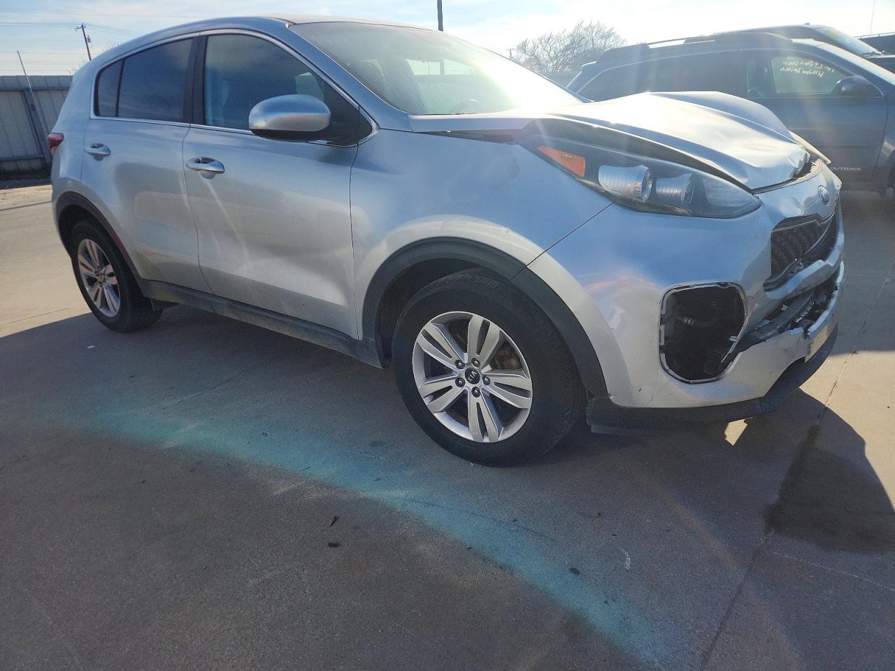 2018 KIA SPORTAGE LX photo 4