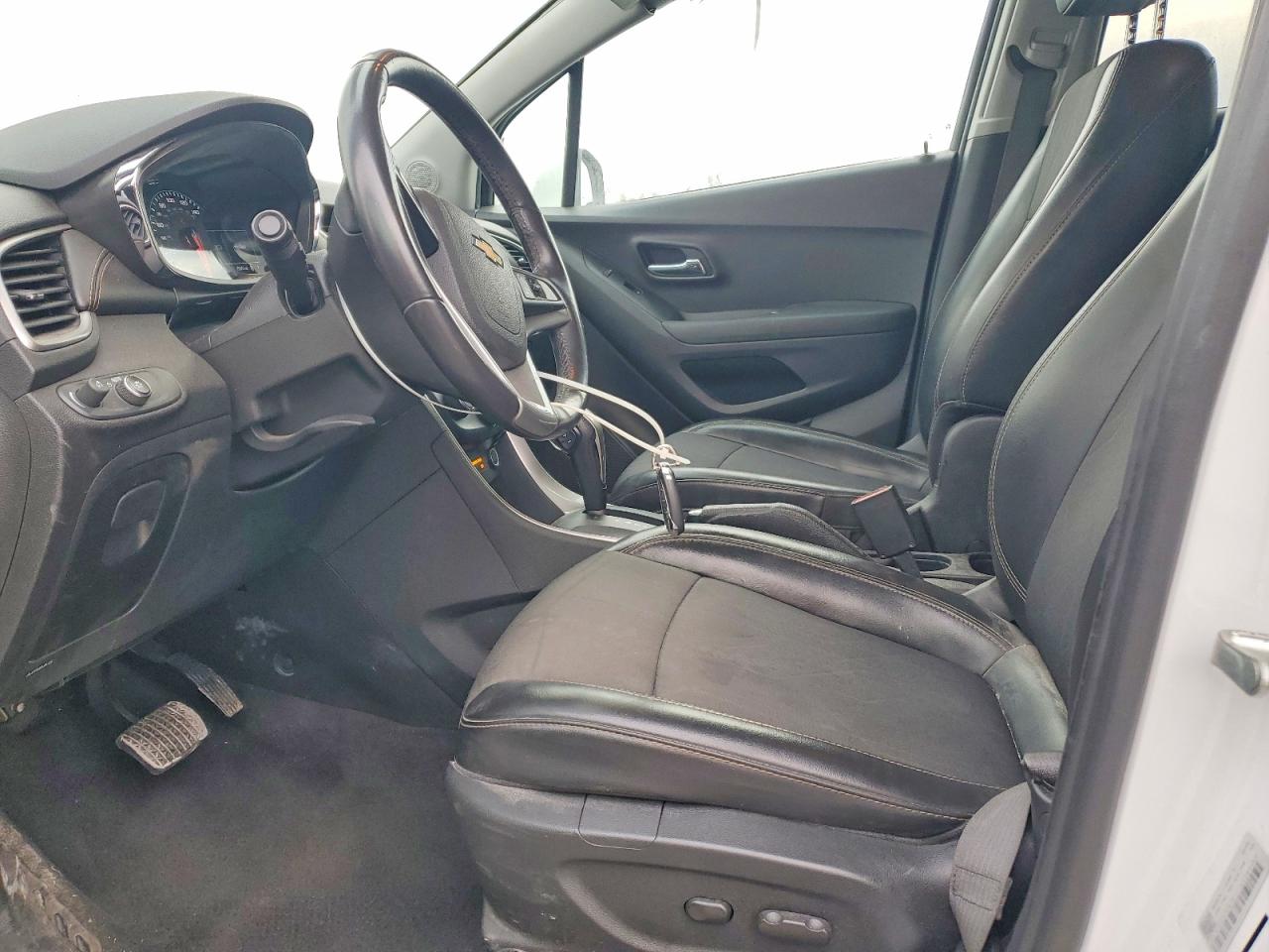 2020 CHEVROLET TRAX 1LT photo 7