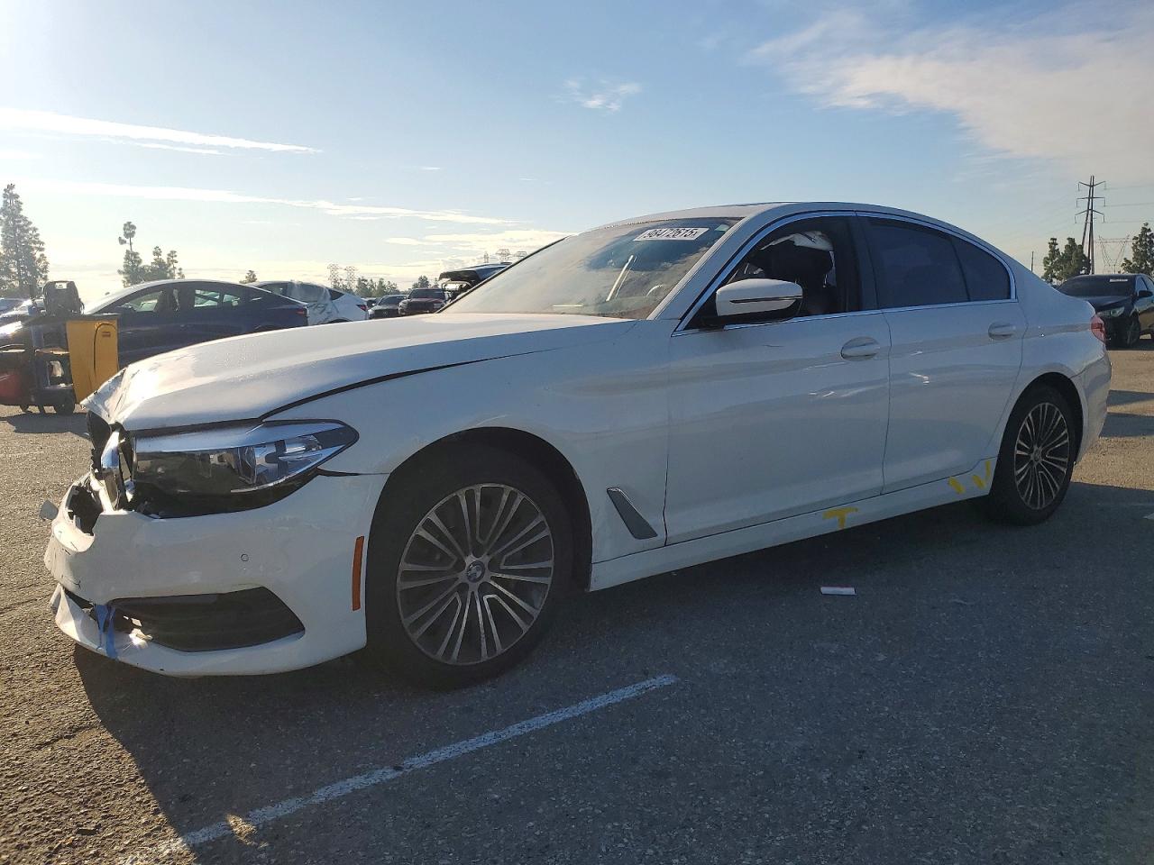 2019 BMW 530