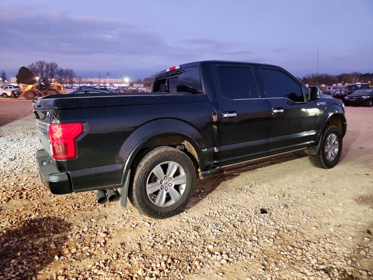 2018 FORD F150 SUPERCREW photo 3