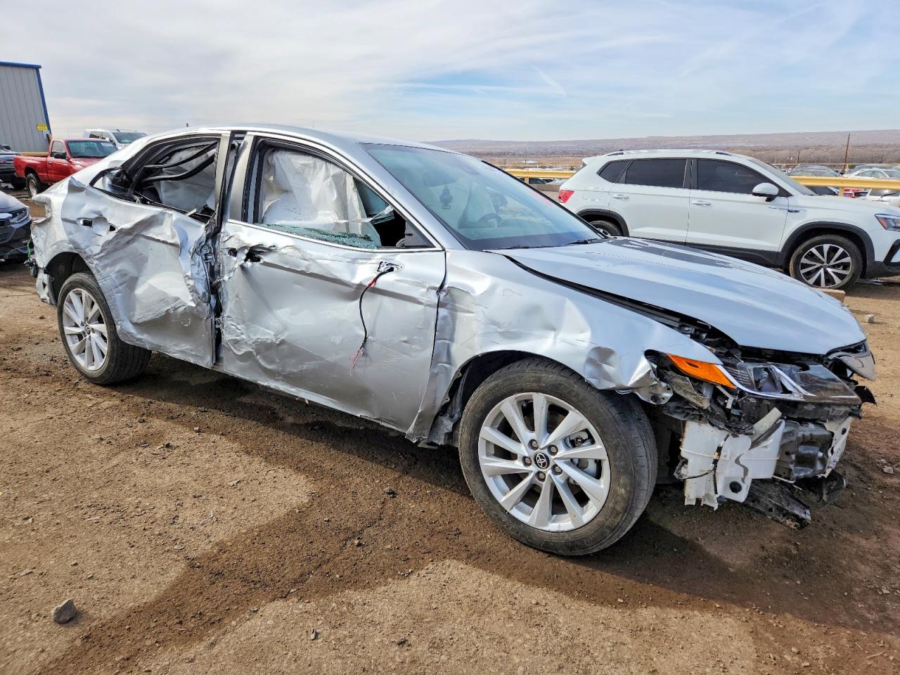 2024 TOYOTA CAMRY LE photo 7