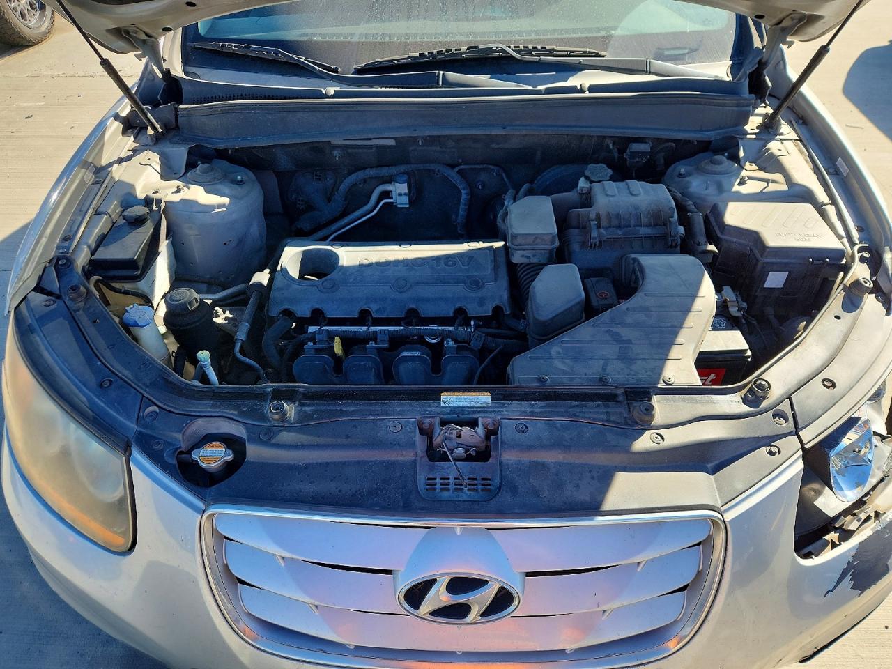 2010 HYUNDAI SANTA FE GLS photo 11