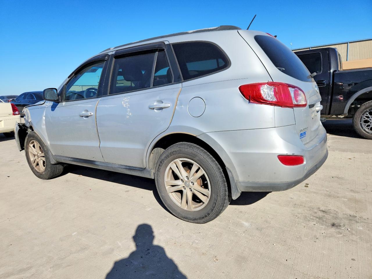 2010 HYUNDAI SANTA FE GLS photo 2