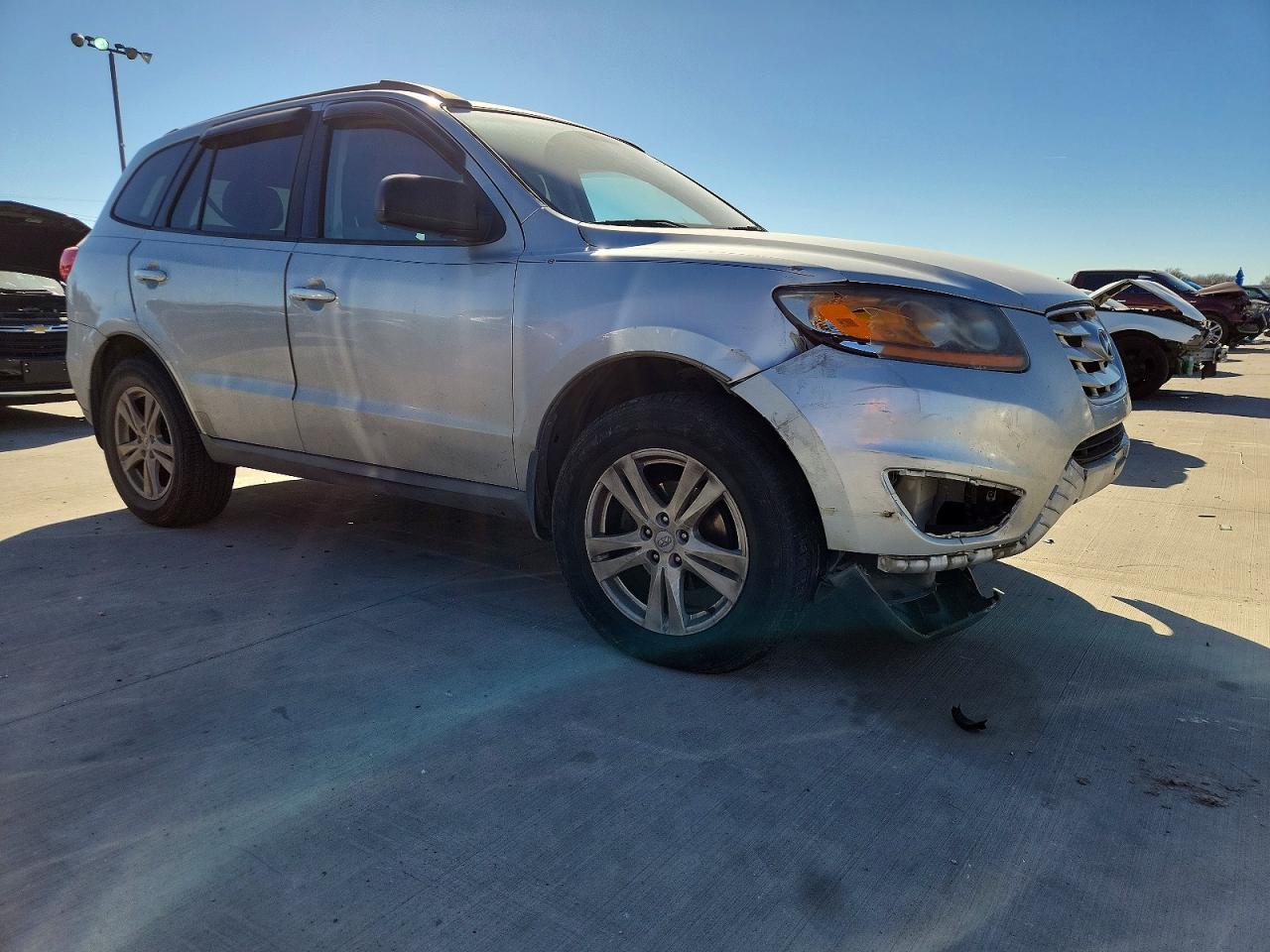 2010 HYUNDAI SANTA FE GLS photo 4