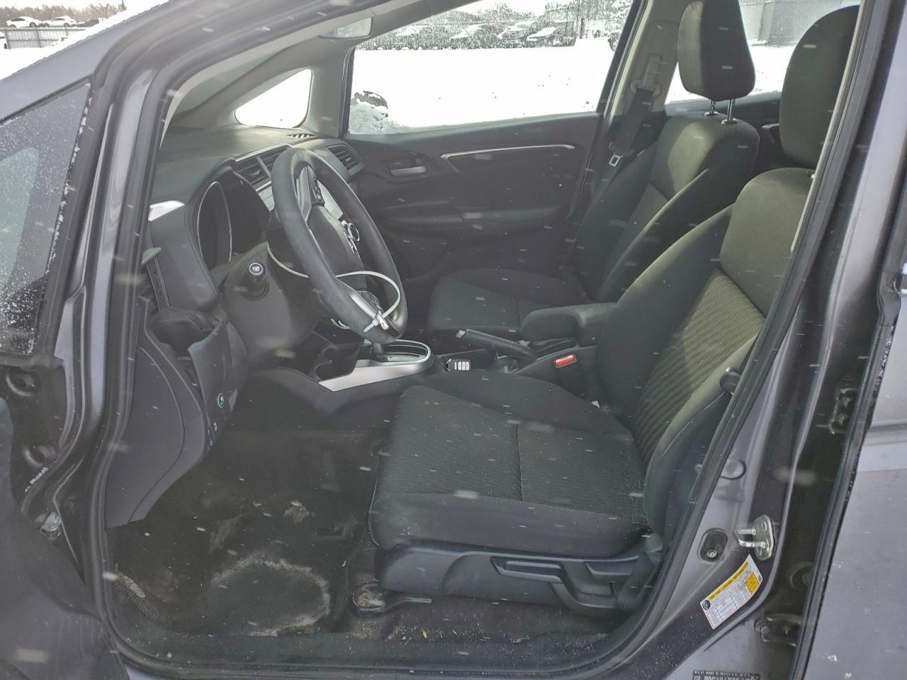 2018 HONDA FIT EX photo 19