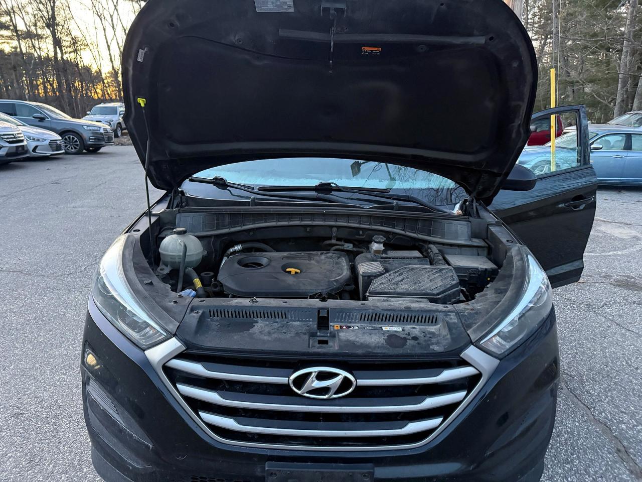 2018 HYUNDAI TUCSON SE photo 10