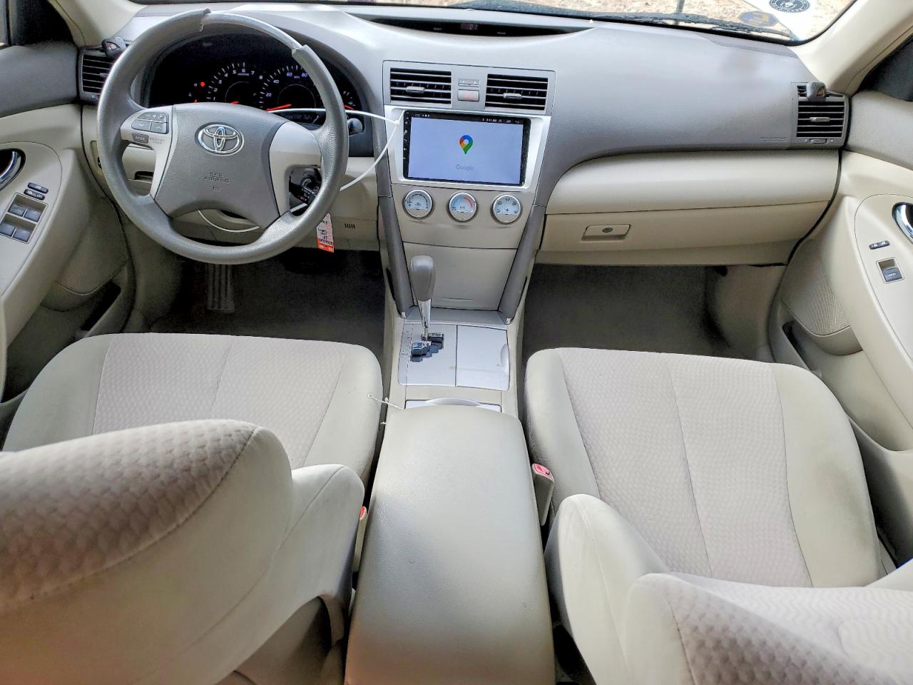 2011 TOYOTA CAMRY BASE photo 8