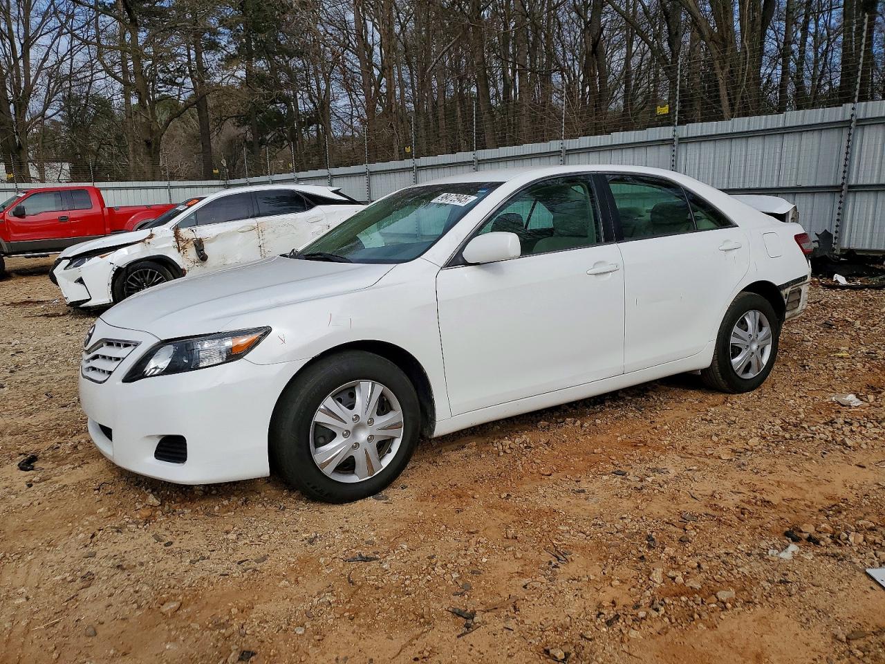 2011 TOYOTA CAMRY