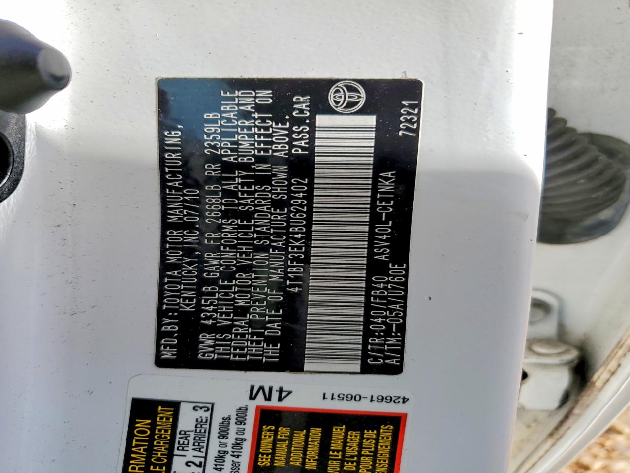 2011 TOYOTA CAMRY BASE photo 12