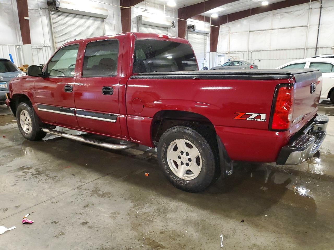 2006 CHEVROLET SILVERADO K1500 photo 2
