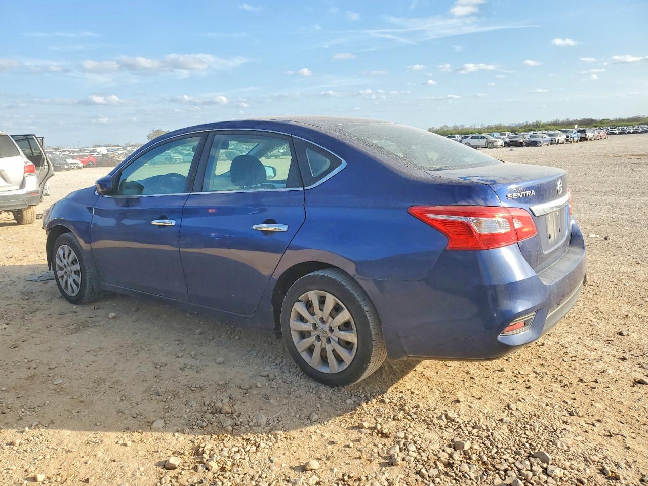 2019 NISSAN SENTRA S photo 2