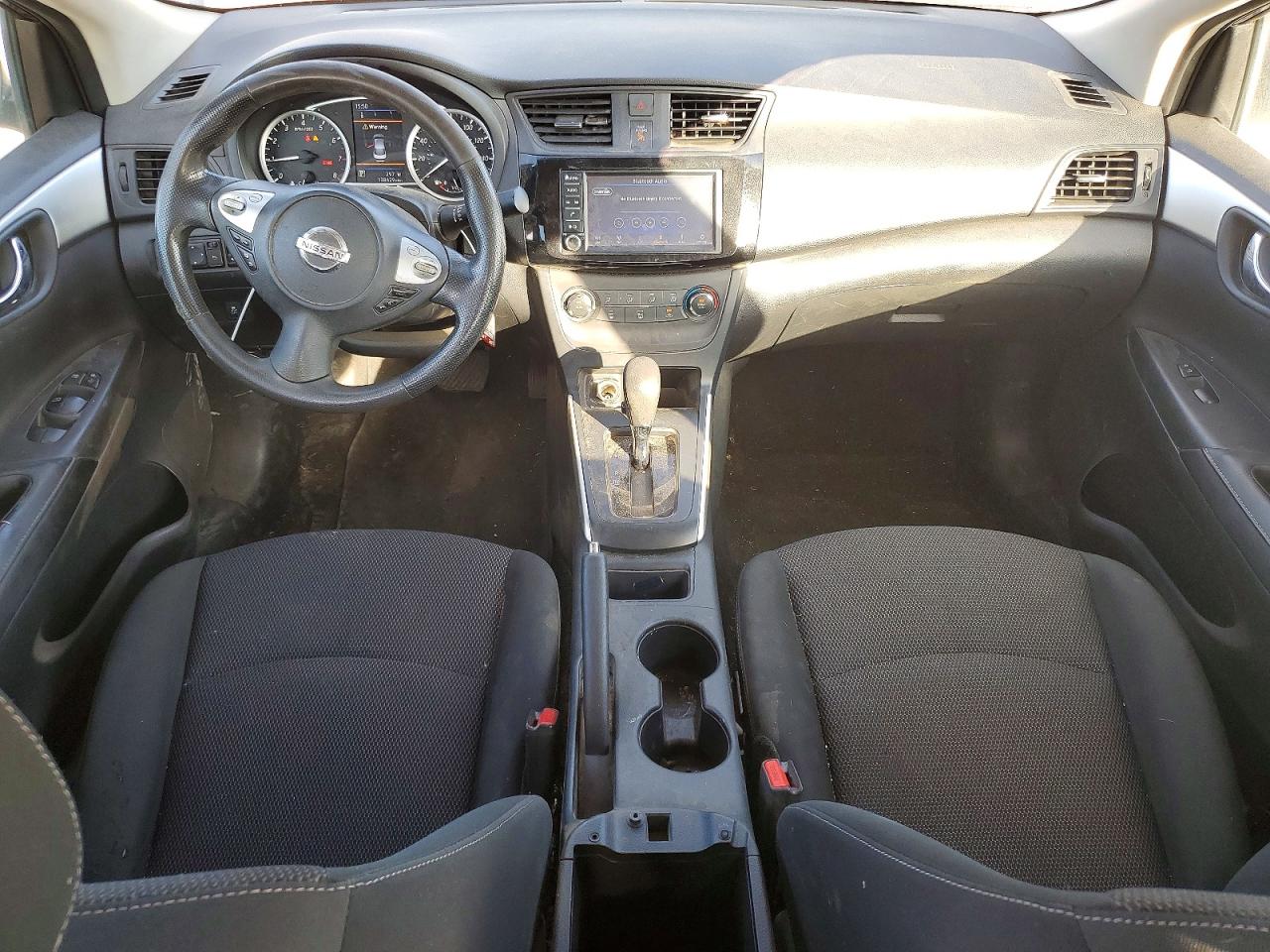 2019 NISSAN SENTRA S photo 8