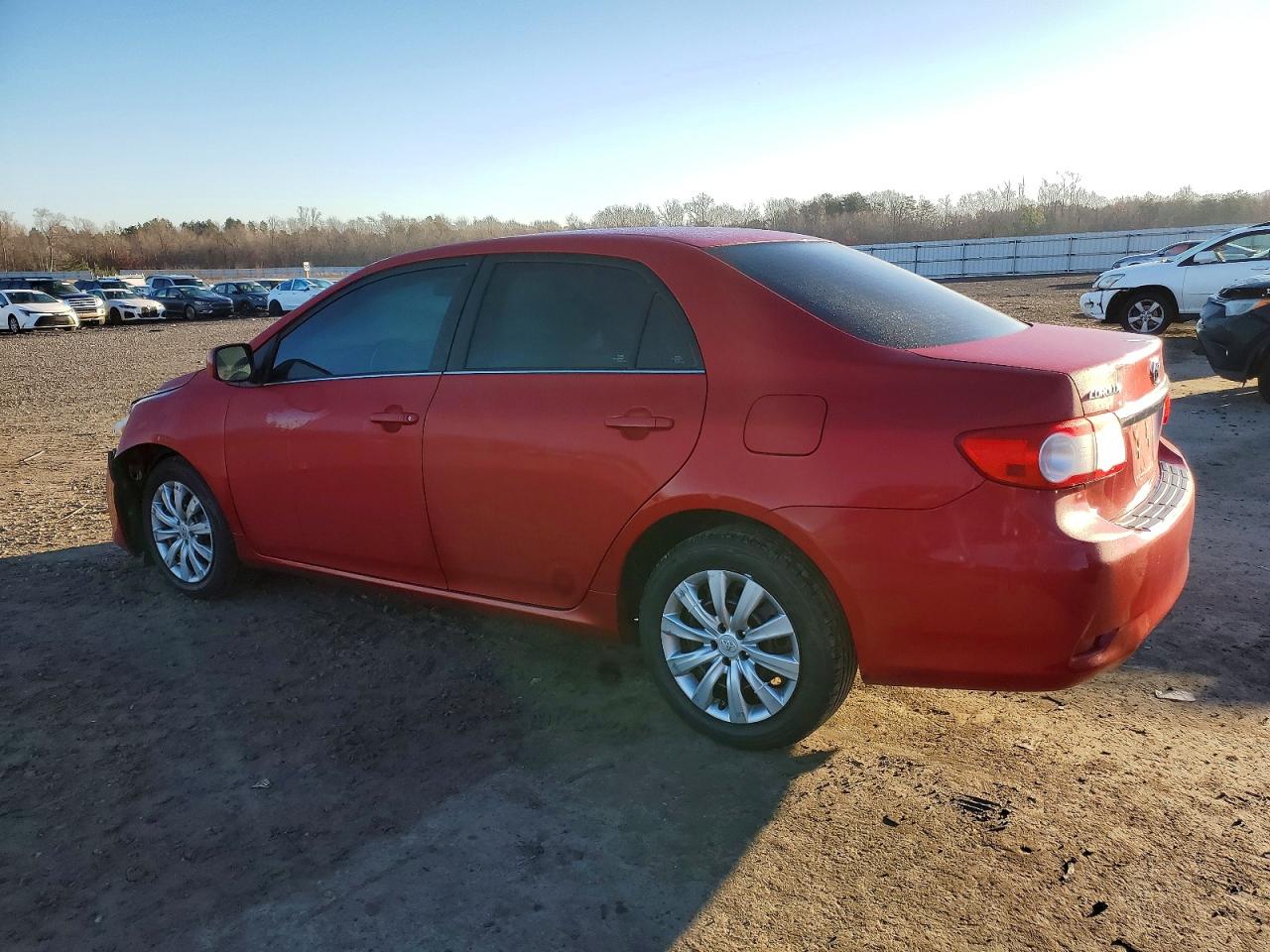 2013 TOYOTA COROLLA photo 2