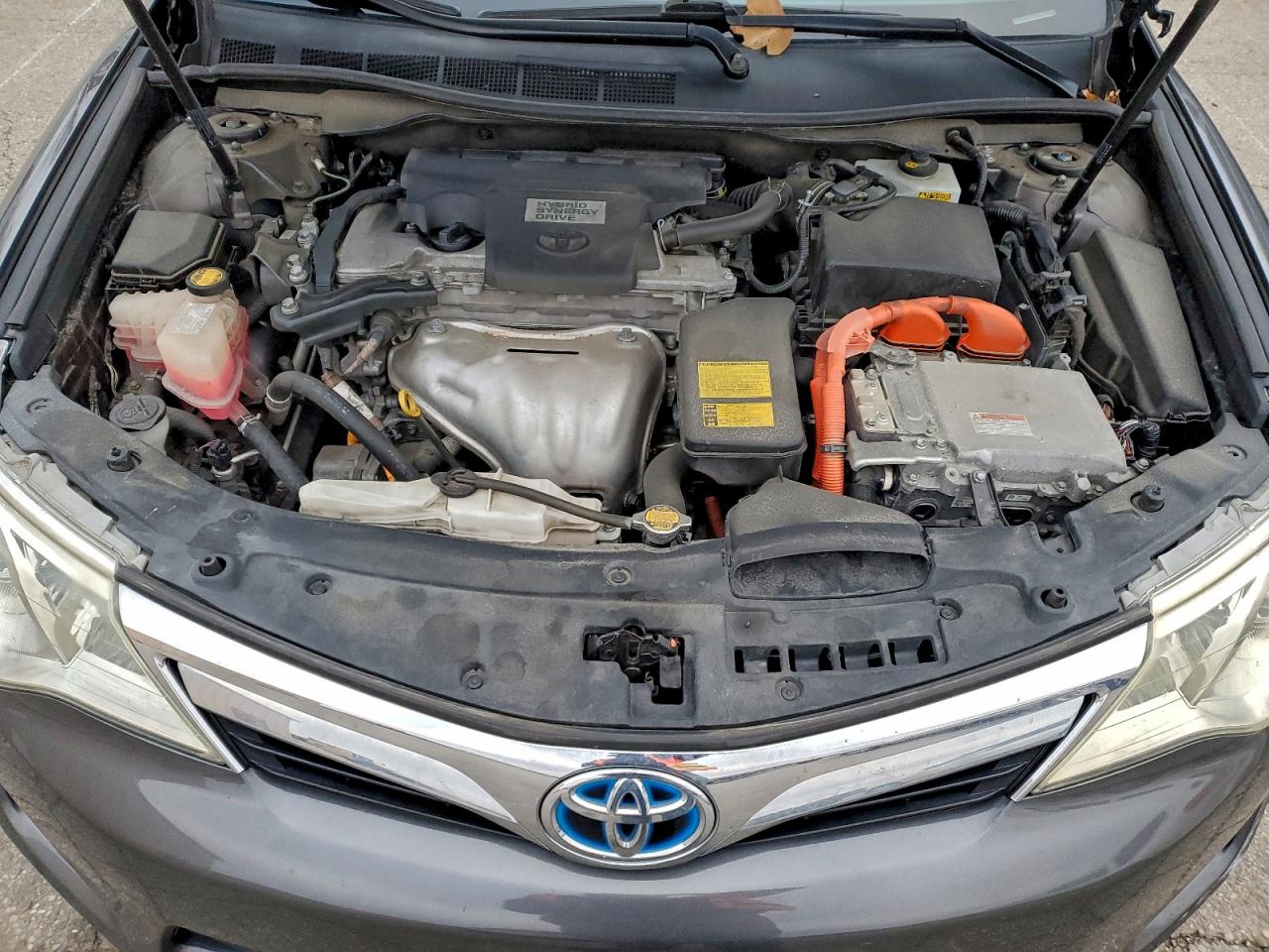 2013 TOYOTA CAMRY HYBRID photo 31