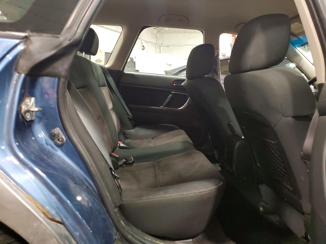 2008 SUBARU OUTBACK photo 19