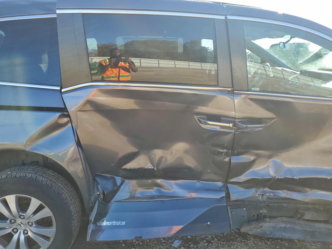 2014 HONDA ODYSSEY EX photo 11