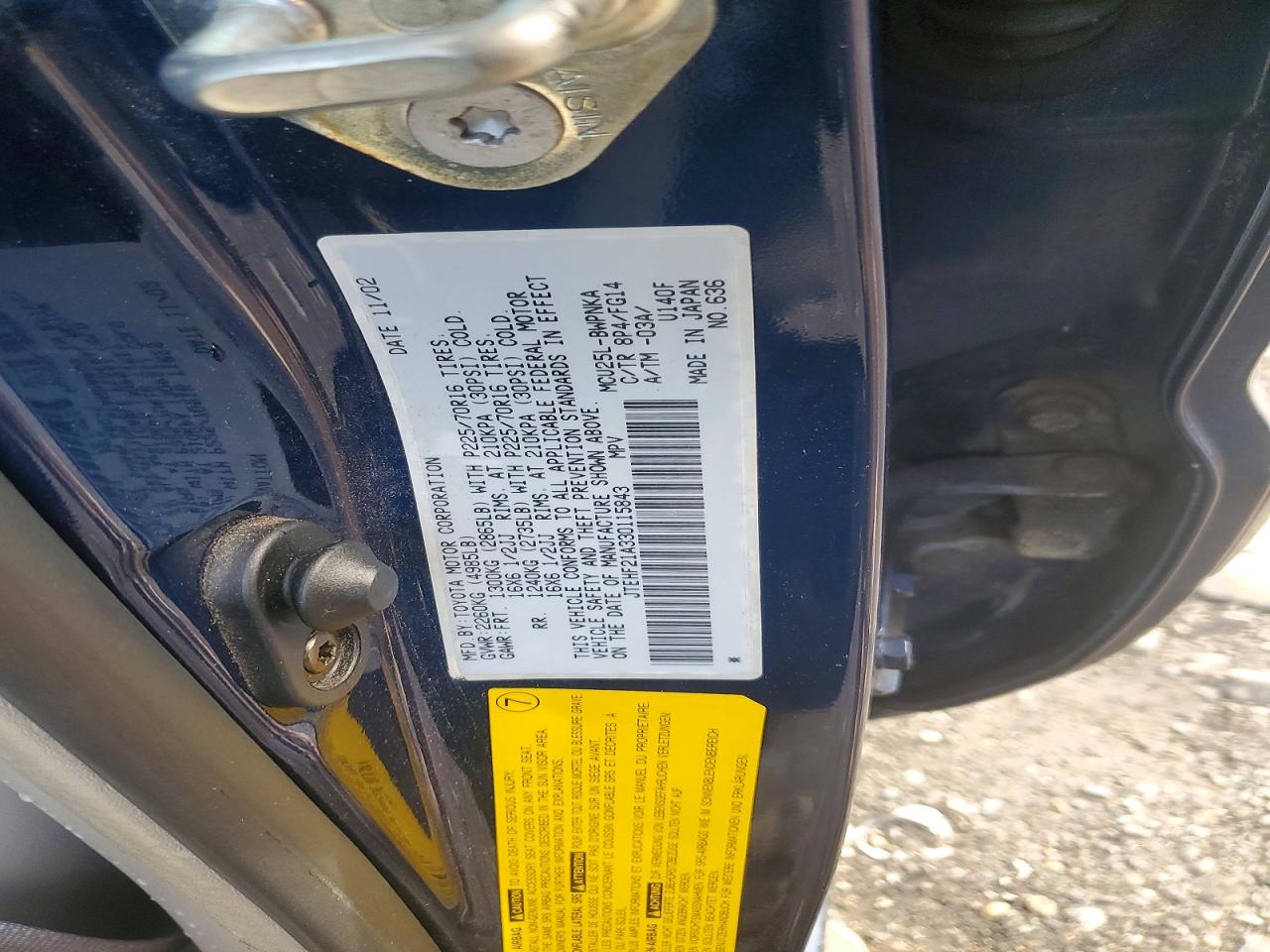 2003 TOYOTA HIGHLANDER BASE photo 25