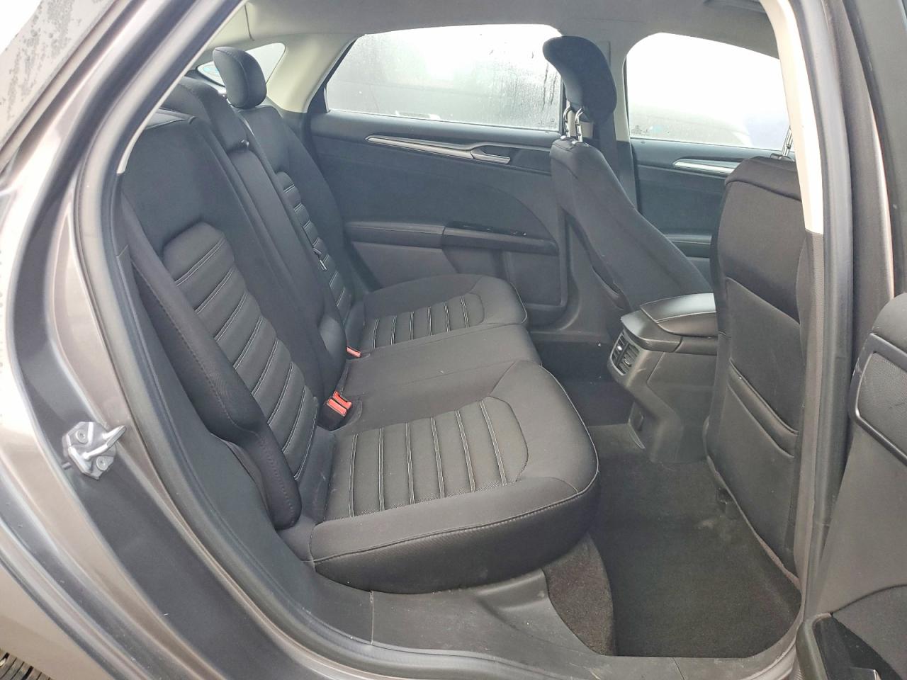 2014 FORD FUSION SE photo 10