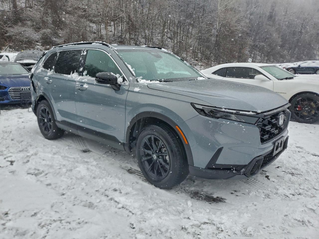 2025 HONDA CR-V SPORT-L photo 4