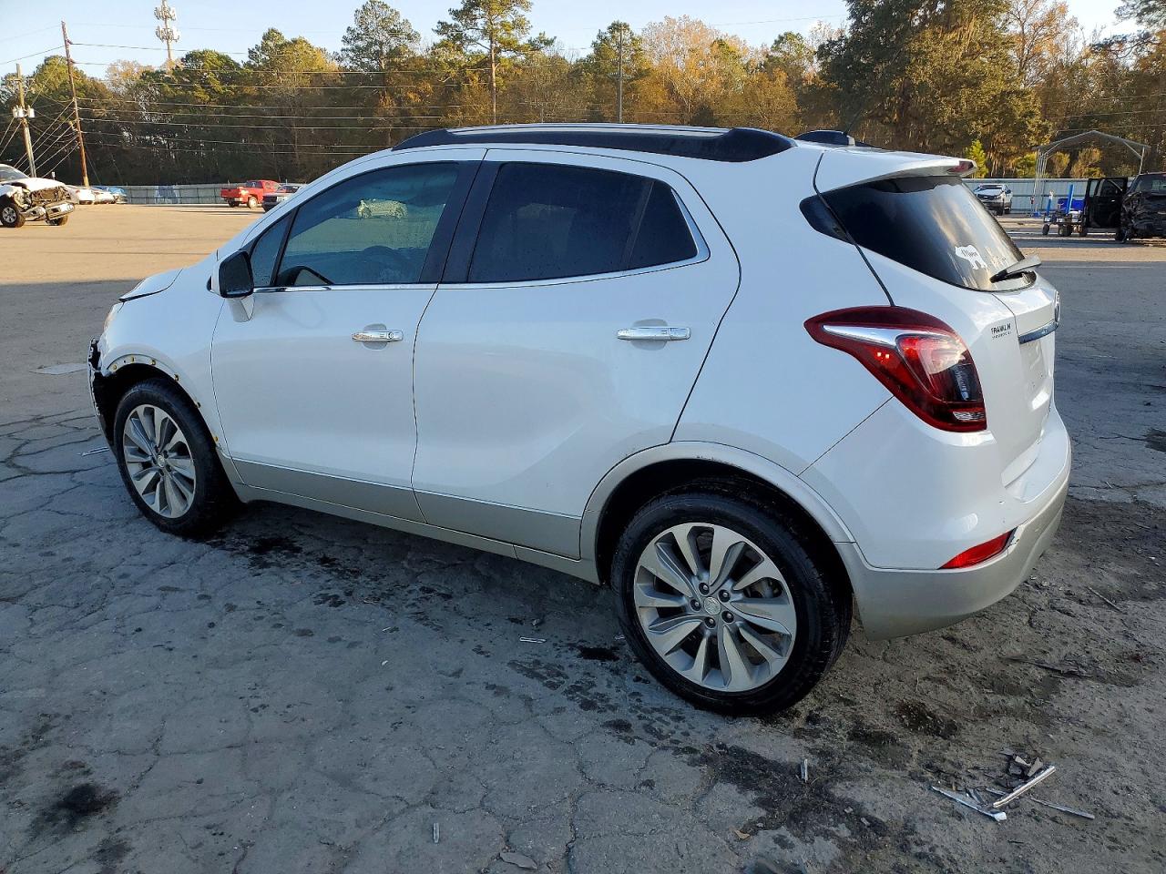 2020 BUICK ENCORE PREFERRED photo 2