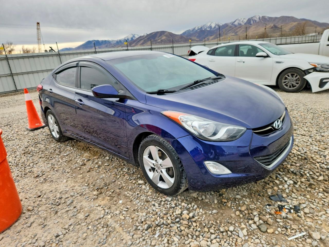 2013 HYUNDAI ELANTRA GLS photo 10