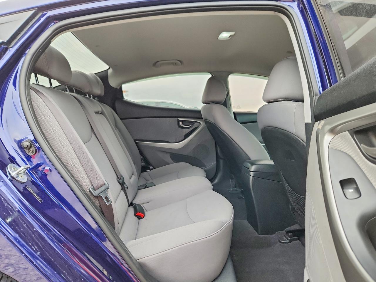 2013 HYUNDAI ELANTRA GLS photo 28