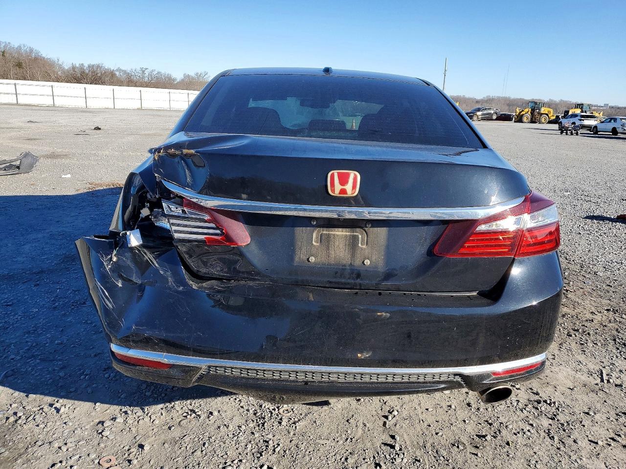 2017 HONDA ACCORD EXL photo 11