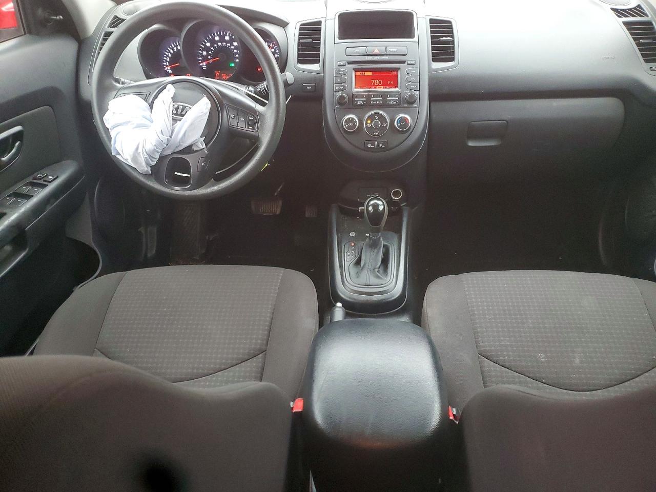 2013 KIA SOUL photo 8