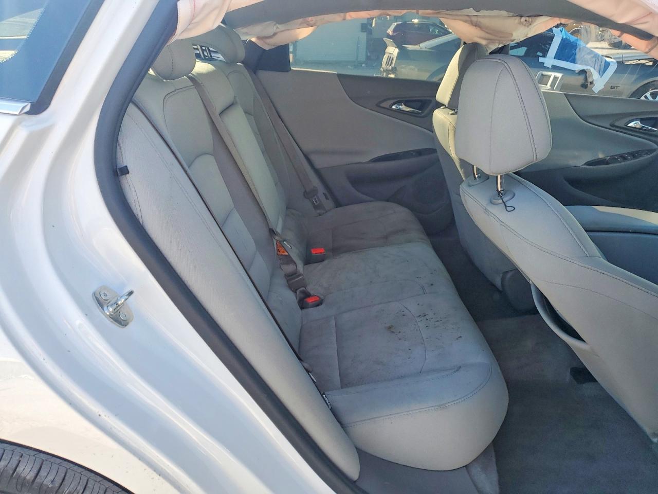 2018 CHEVROLET MALIBU LS photo 10
