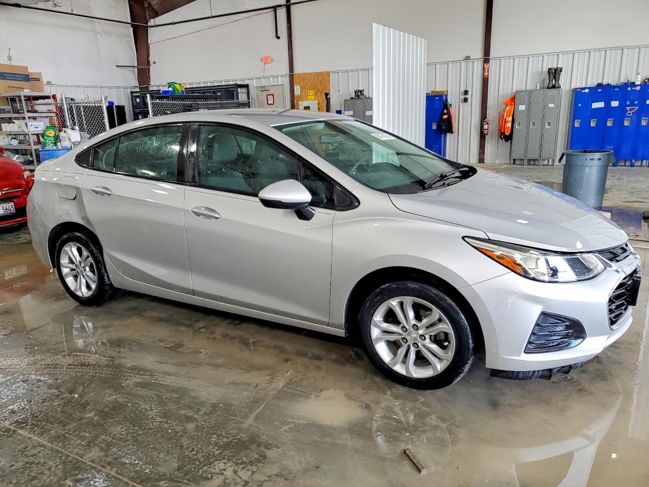 2019 CHEVROLET CRUZE LS photo 4