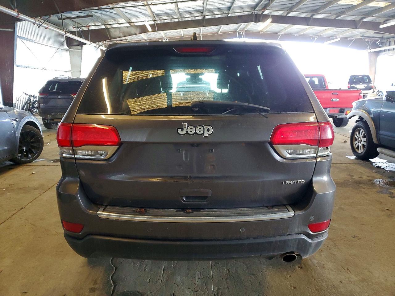 2019 JEEP GRAND CHEROKEE LIMITED photo 6