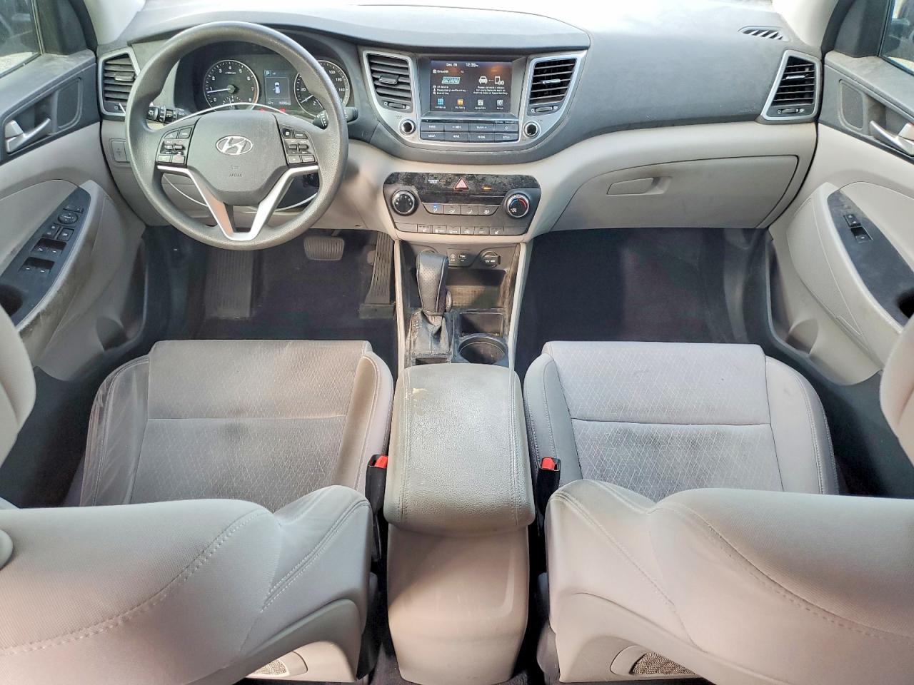 2018 HYUNDAI TUCSON SEL photo 8